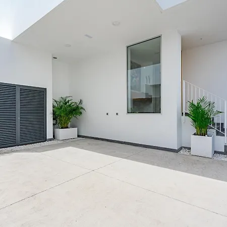 Willa Bellavista Callao Salvaje